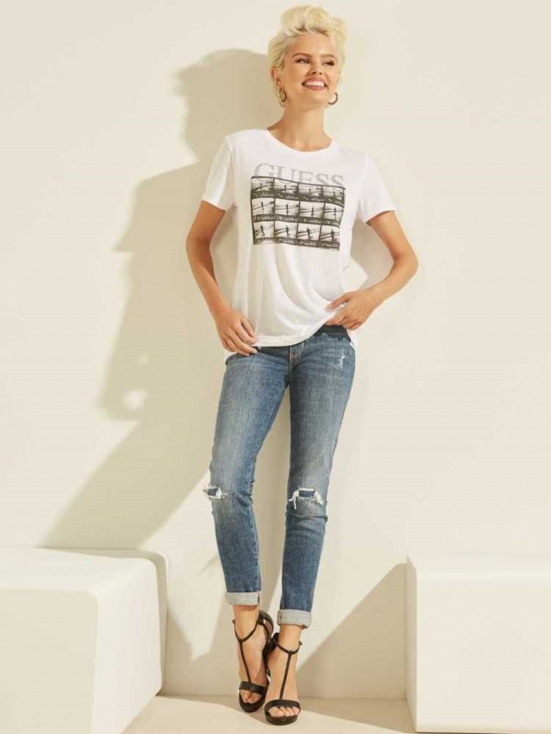 T Shirts Guess Film Roll Easy Femme Blanche | 70593-TKNB